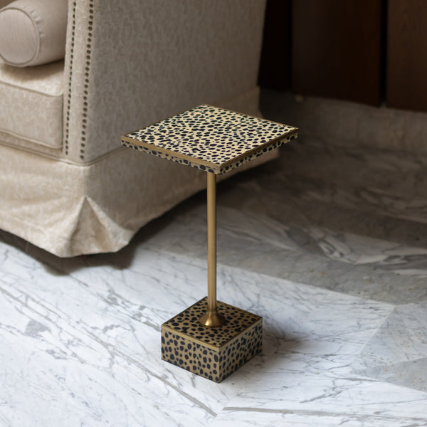 Bagheera Drink Table
