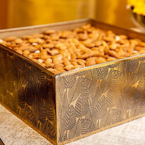 Aloha Box in Square
